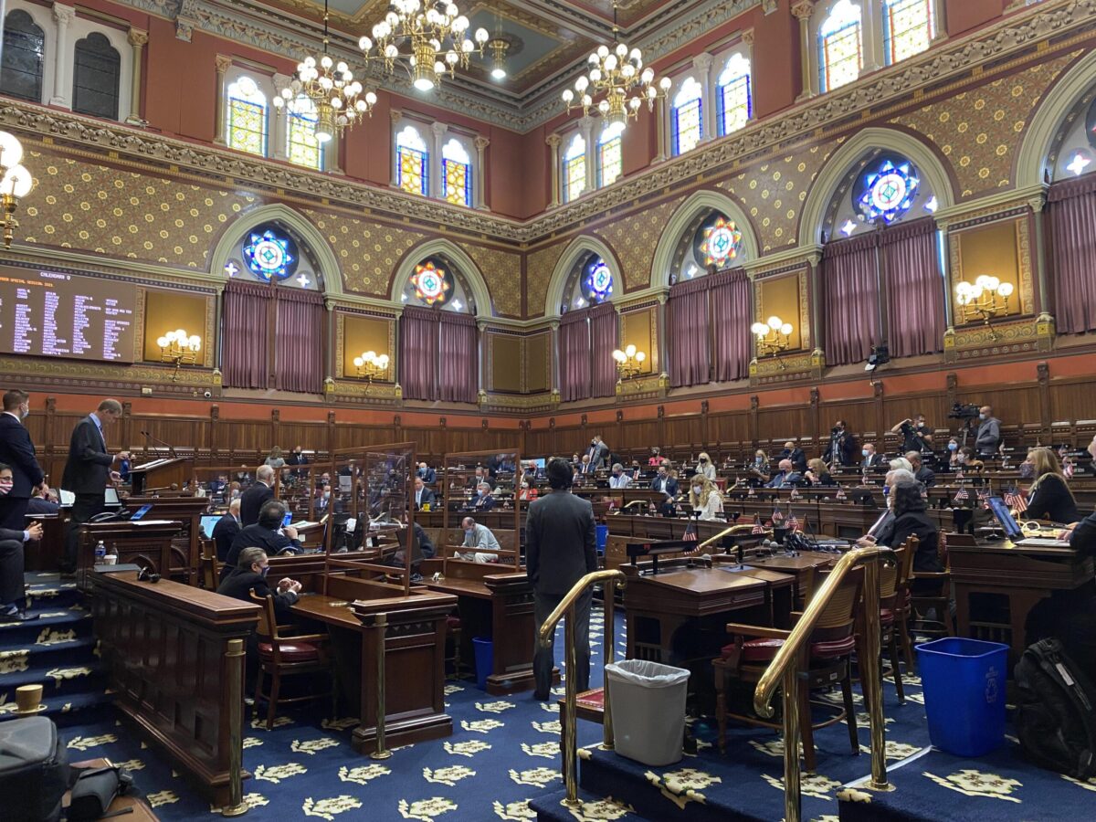 Connecticut House Approves Proposal to Grant Certain Patients Access to Psychedelic Treatments
